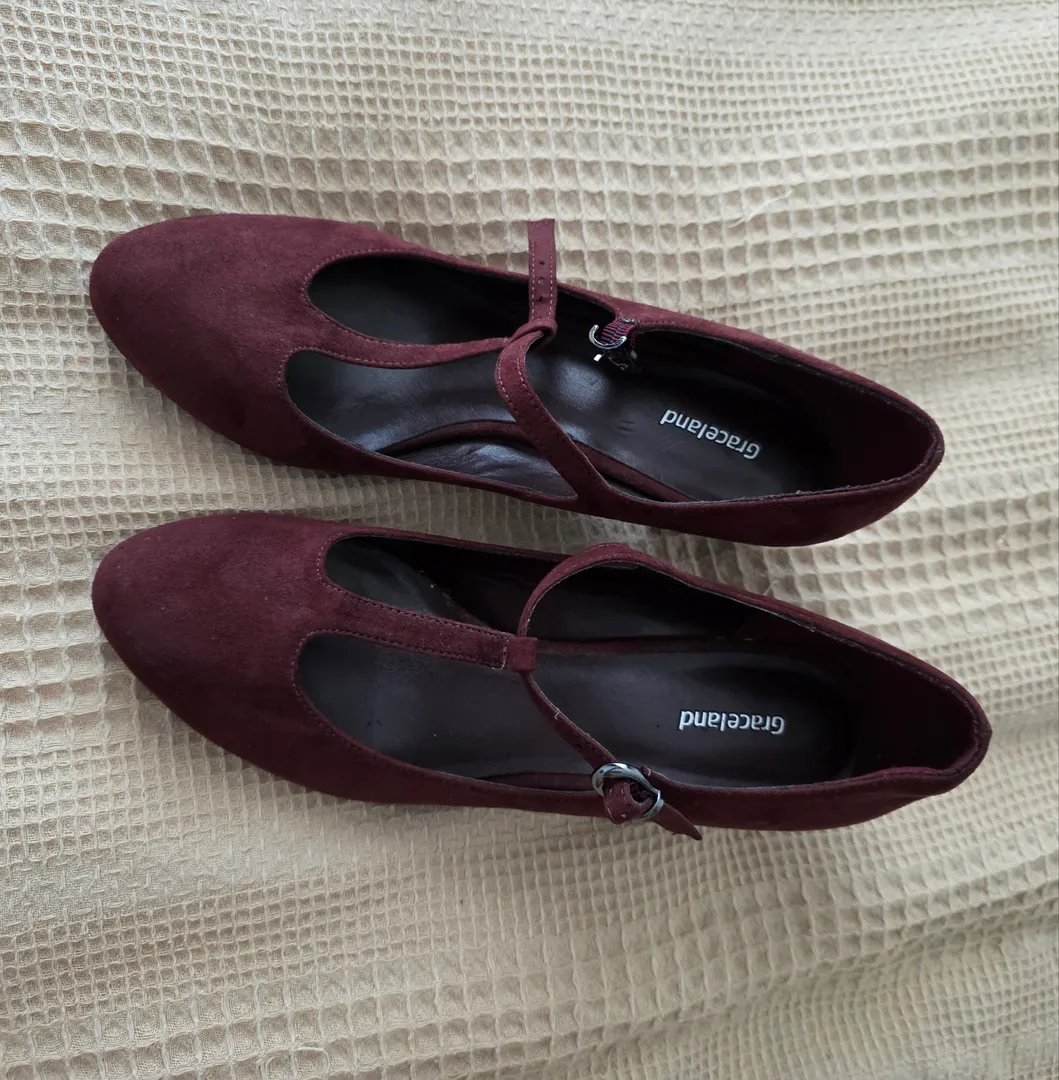 Burgundy shoes, size 39 — photo 2