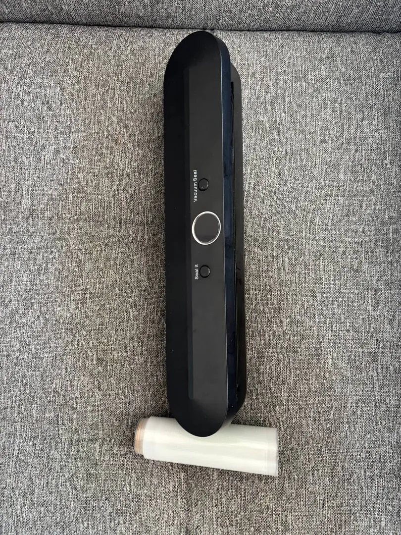 Kitchen vacuum sealer — photo 1