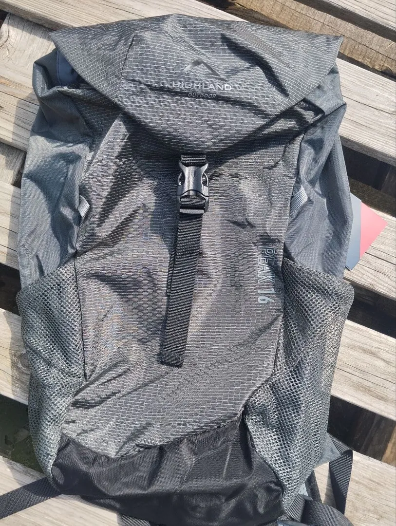 Highland outdoor Peak 16 backpack — photo 2