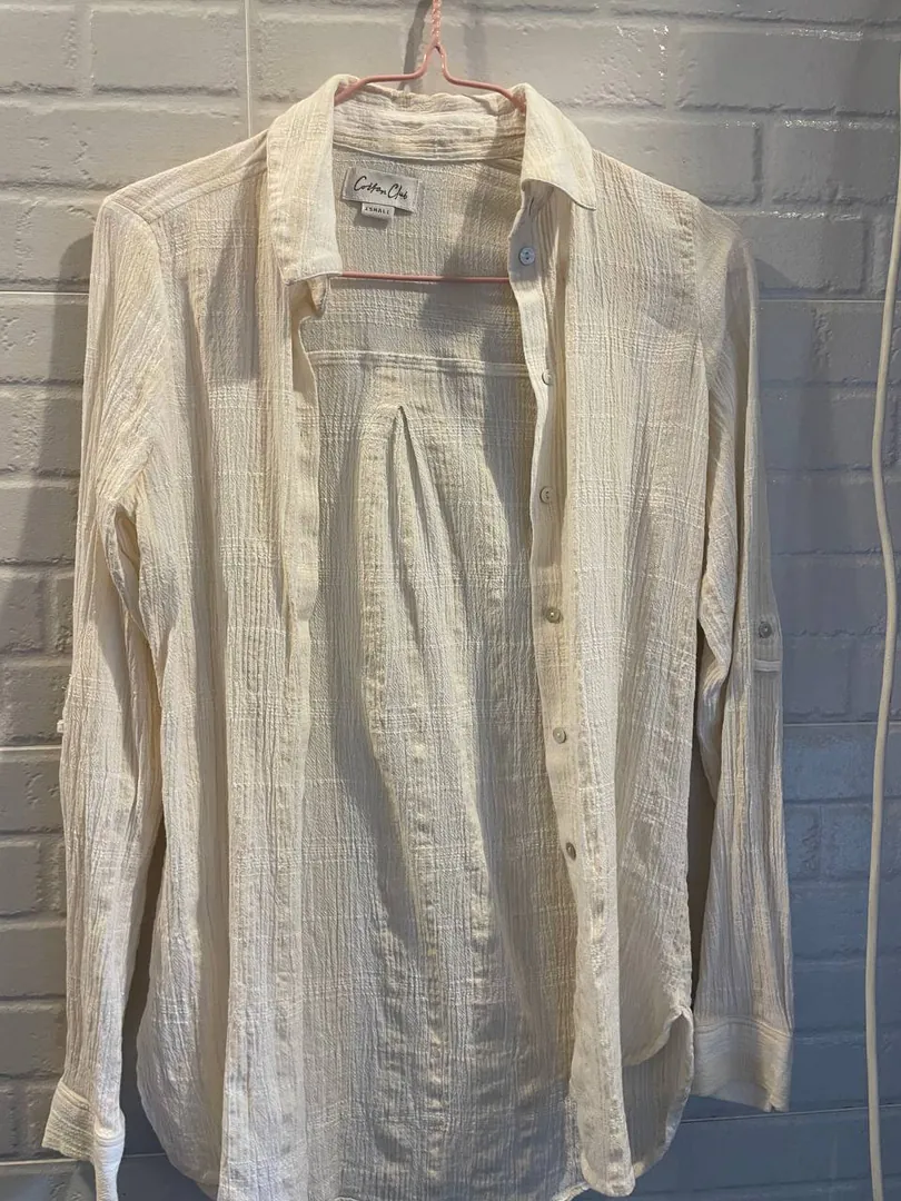 Shirts — photo 1