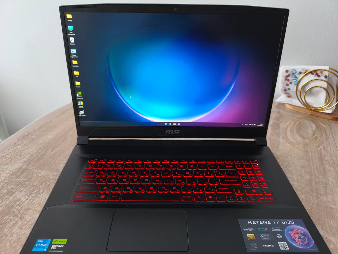 Laptop 17.3" Intel Core i5-13420H RTX 3050 16 GB 512 GB — photo 5