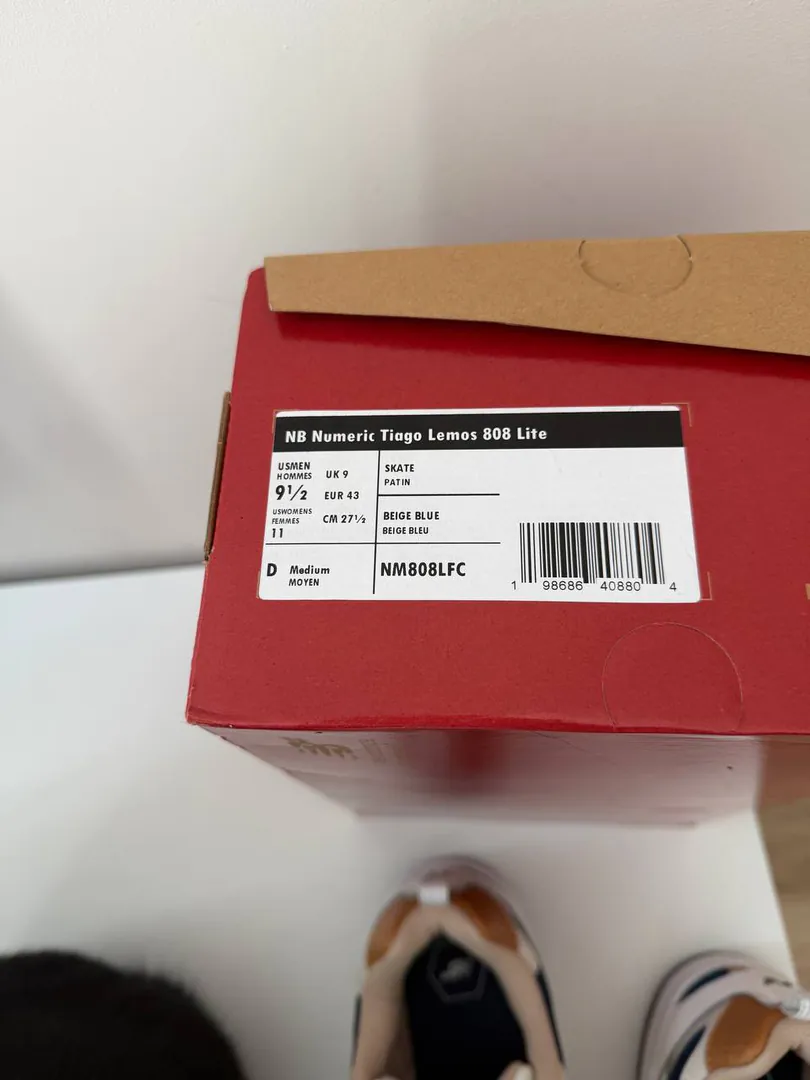 Мужские кроссовки New Balance 43 — фото 1