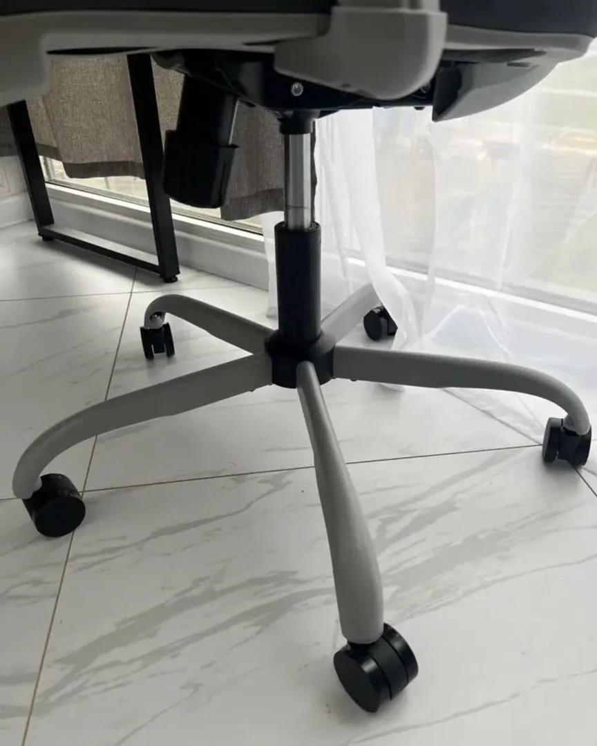 Компьютерное кресло IKEA — фото 1
