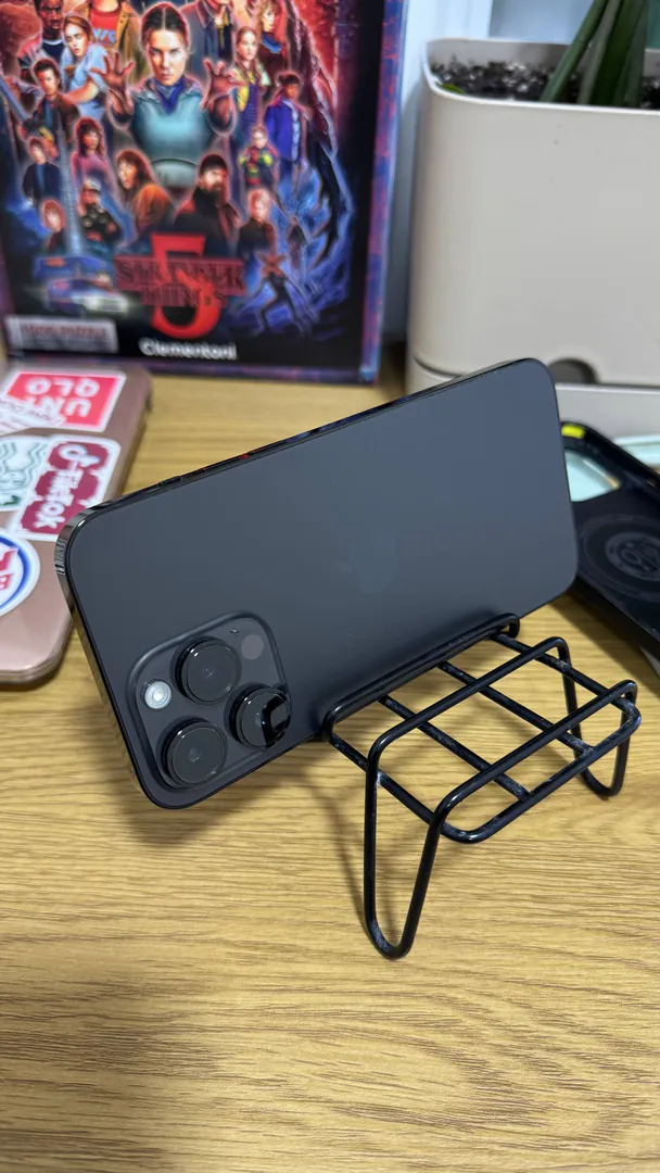 iPhone 14 Pro Max — photo 2