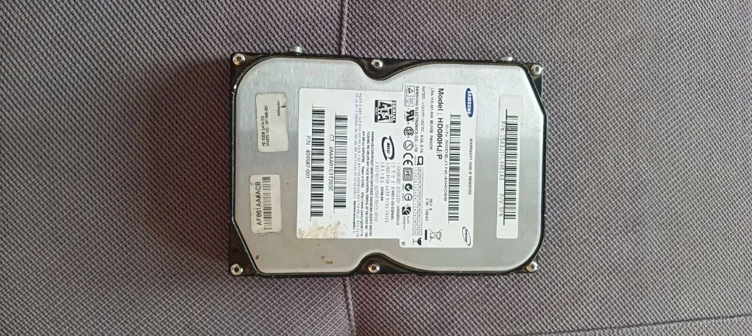 Samsung 80 GB Hard Drive — photo 1