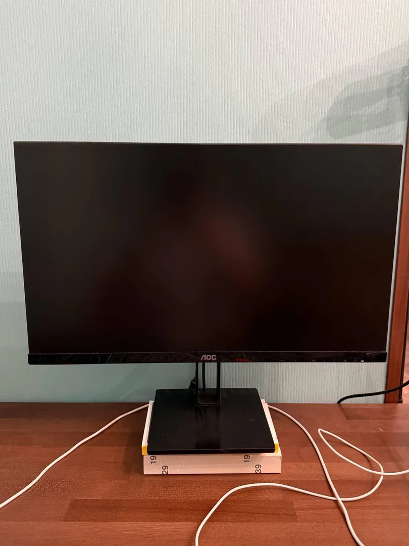 AOC 24V2Q მონიტორი — ფოტო 1