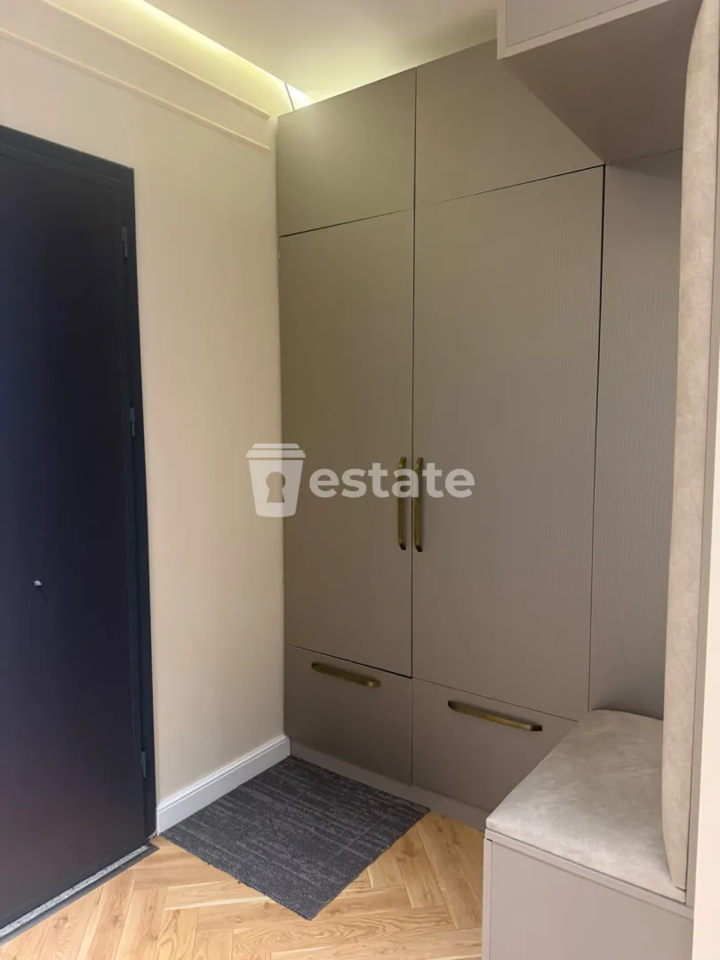 Renting a modern 1+1 apartment on Heroes Alley — photo 5