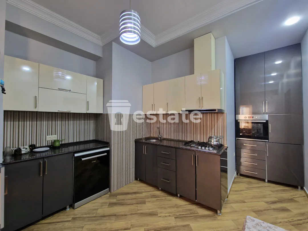 Renting out a large 2+1 apartment near Batumi Mall — photo 4