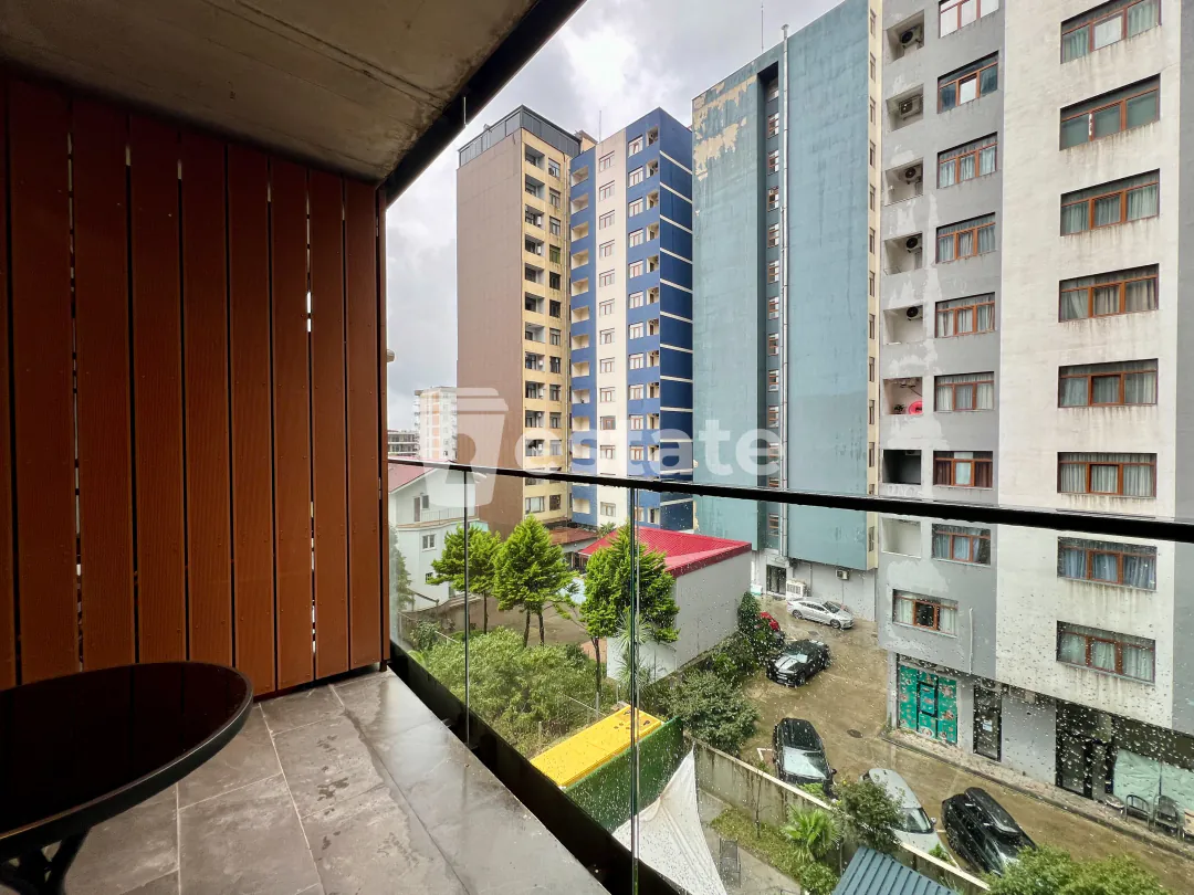 Stylish studio for sale in Elt quarter — photo 8