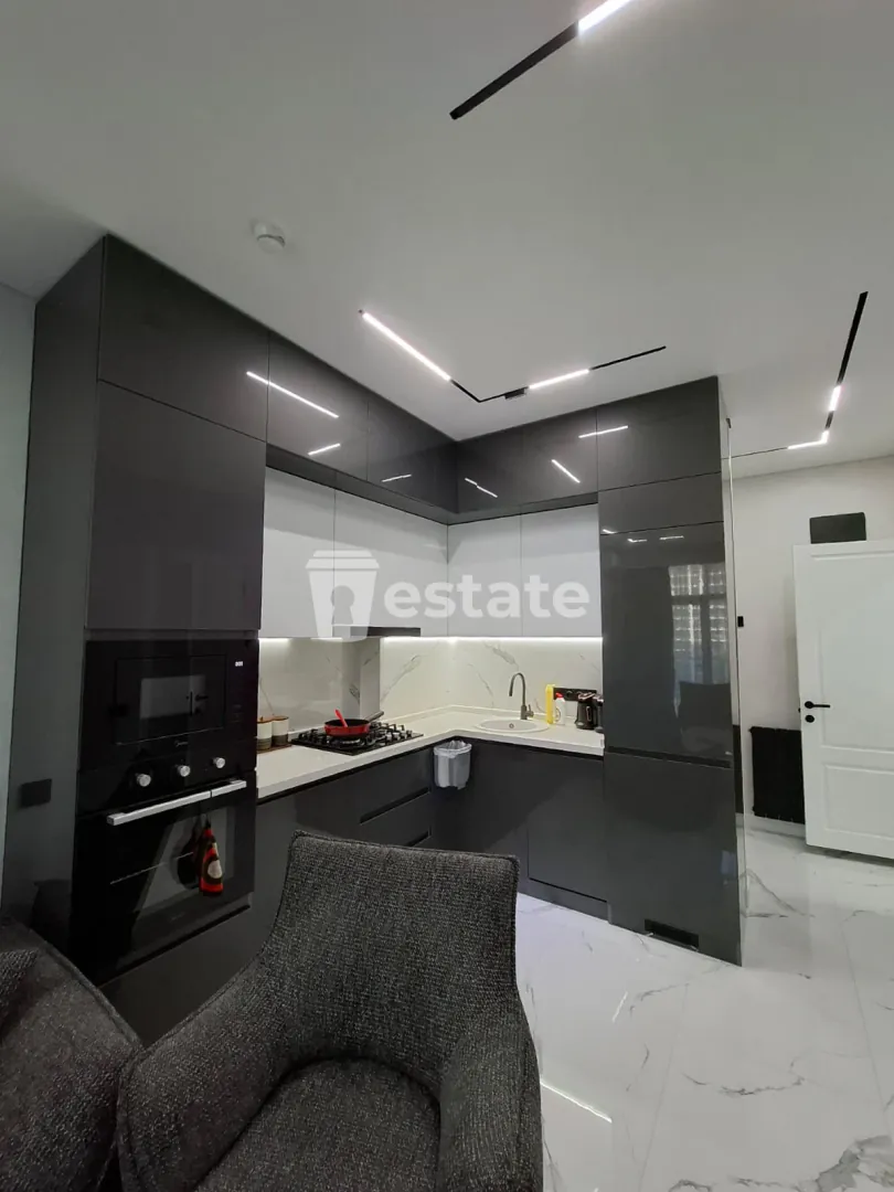 Renting out a modern 2+1 near the new boulevard — photo 2