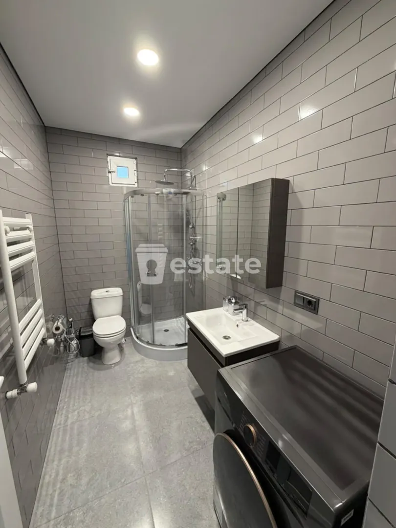 Renting spacious 2+1 (1st floor of a private house) — photo 8