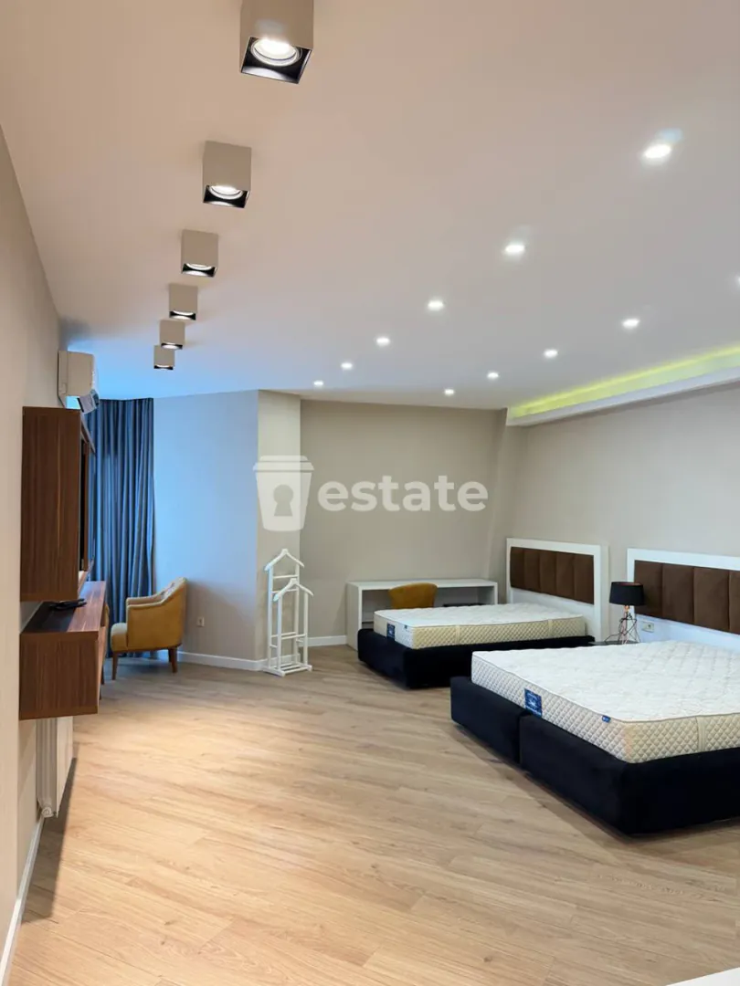 Selling a large 3+1 near old Batumi — photo 7