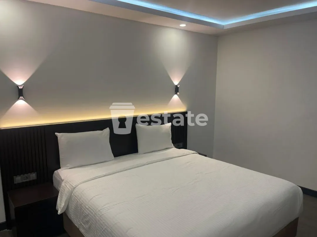 Renting out a modern 1+1 on New Boulevard — photo 6