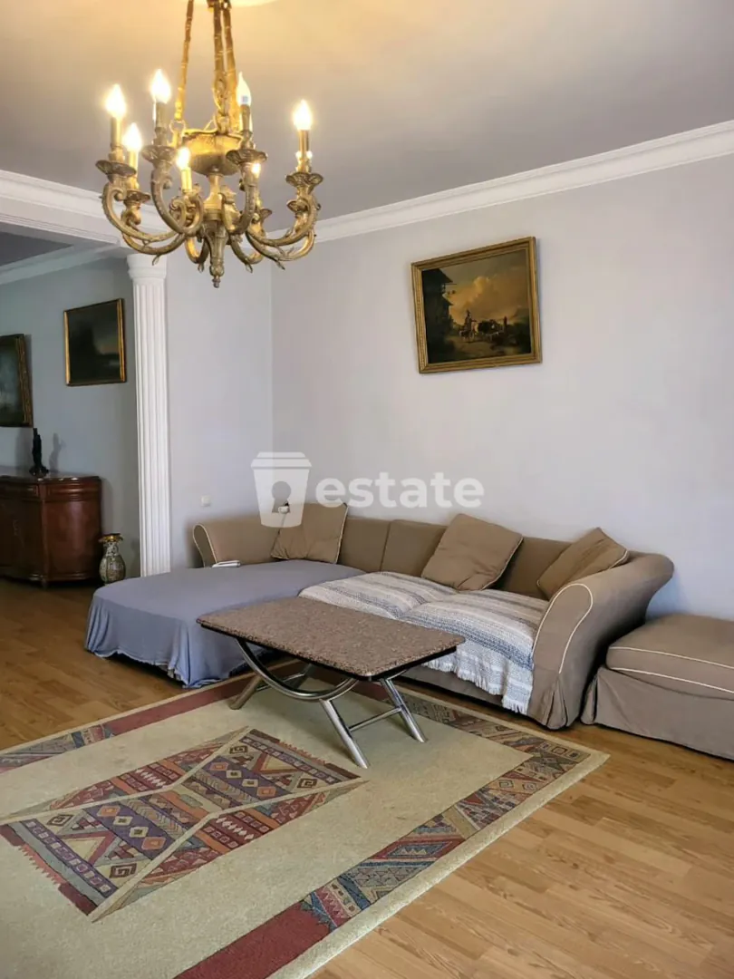 Selling spacious 2+1 in old Batumi — photo 3