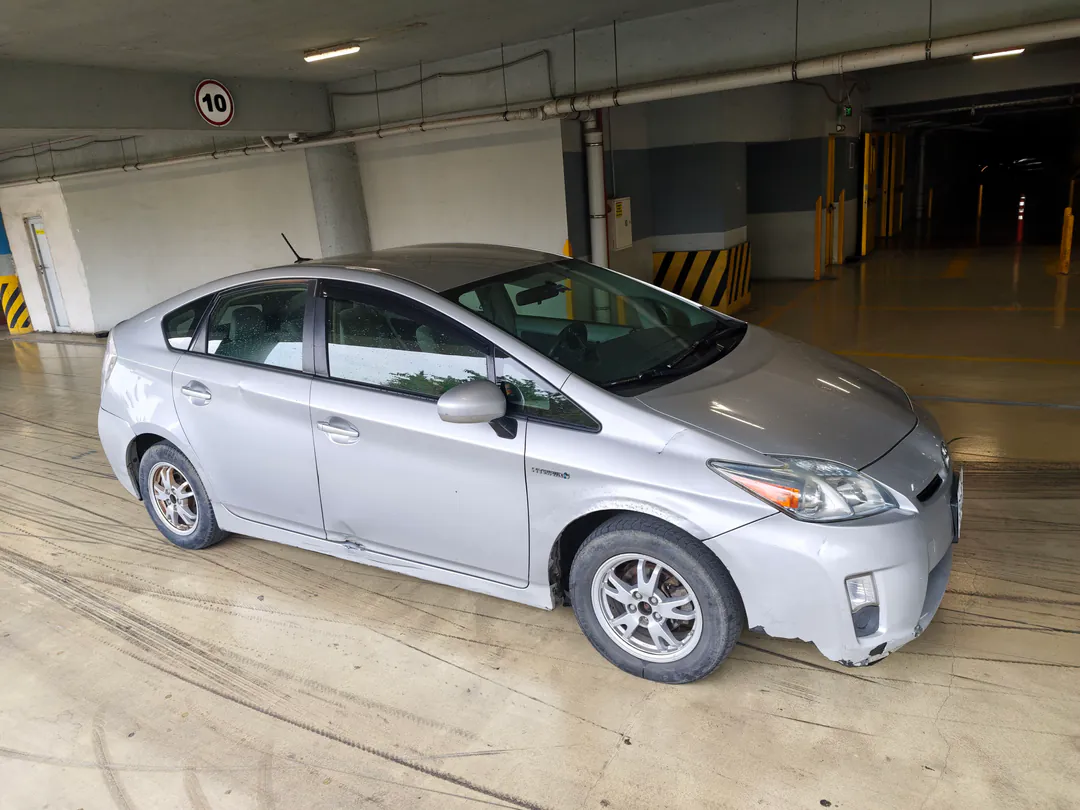 Toyota Prius — photo 3