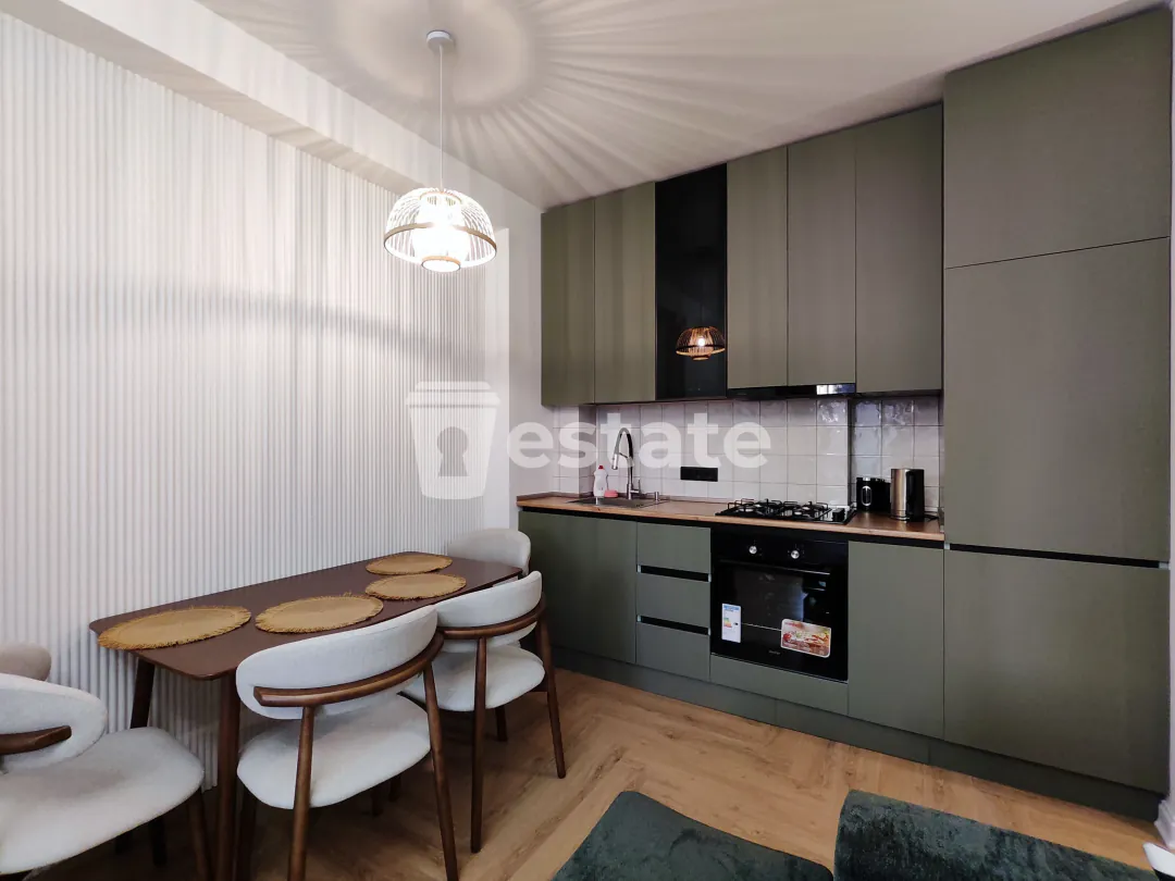 Selling a fresh 1+1 apartment near Heroes' Alley — photo 4