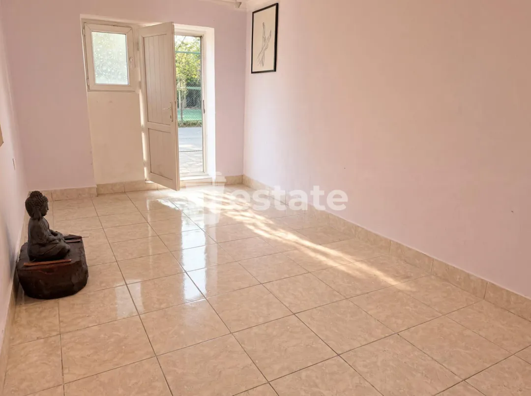 Commercial premises for sale near Gorgia — photo 1