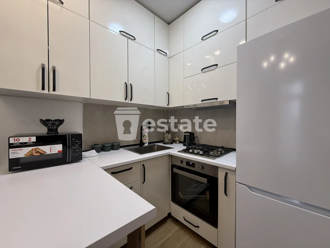Comfortable 1+1 apartment for rent in Old Batumi — photo 5