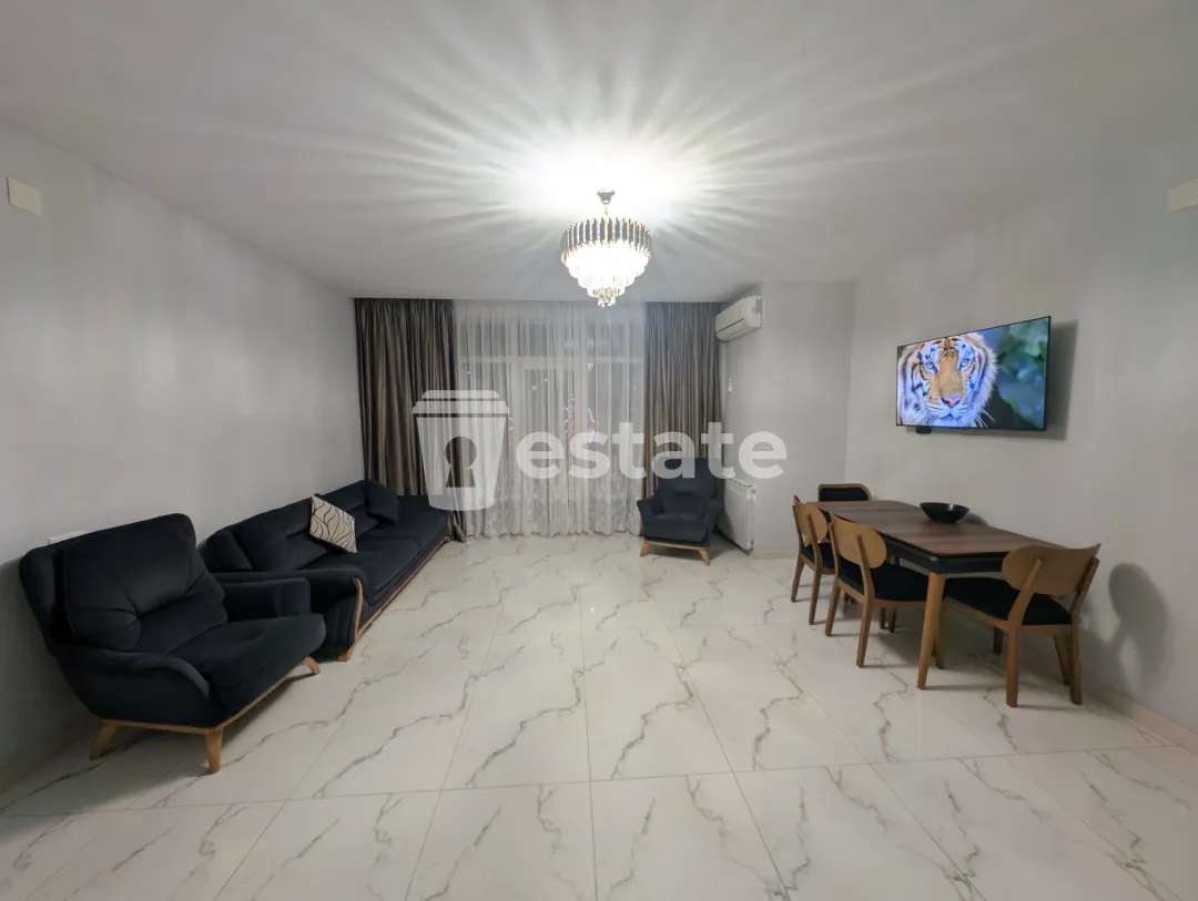 Selling a spacious 2+1 apartment — photo 1