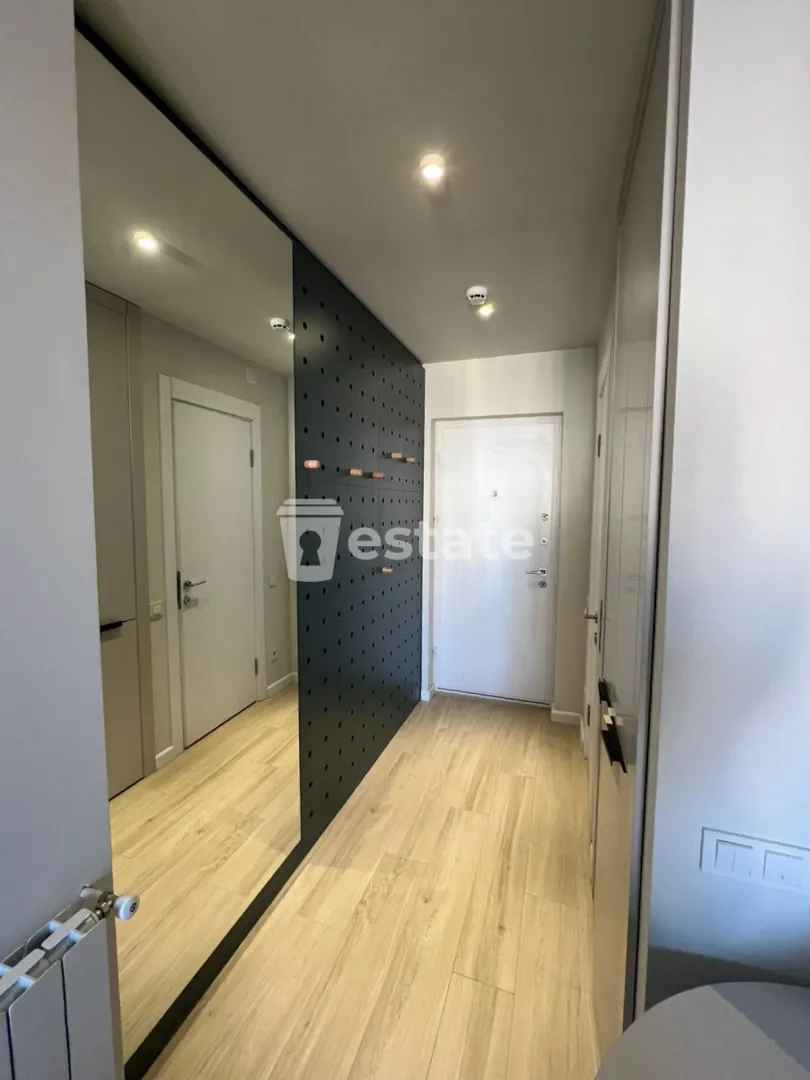Selling a modern studio near Grand Mall — photo 7