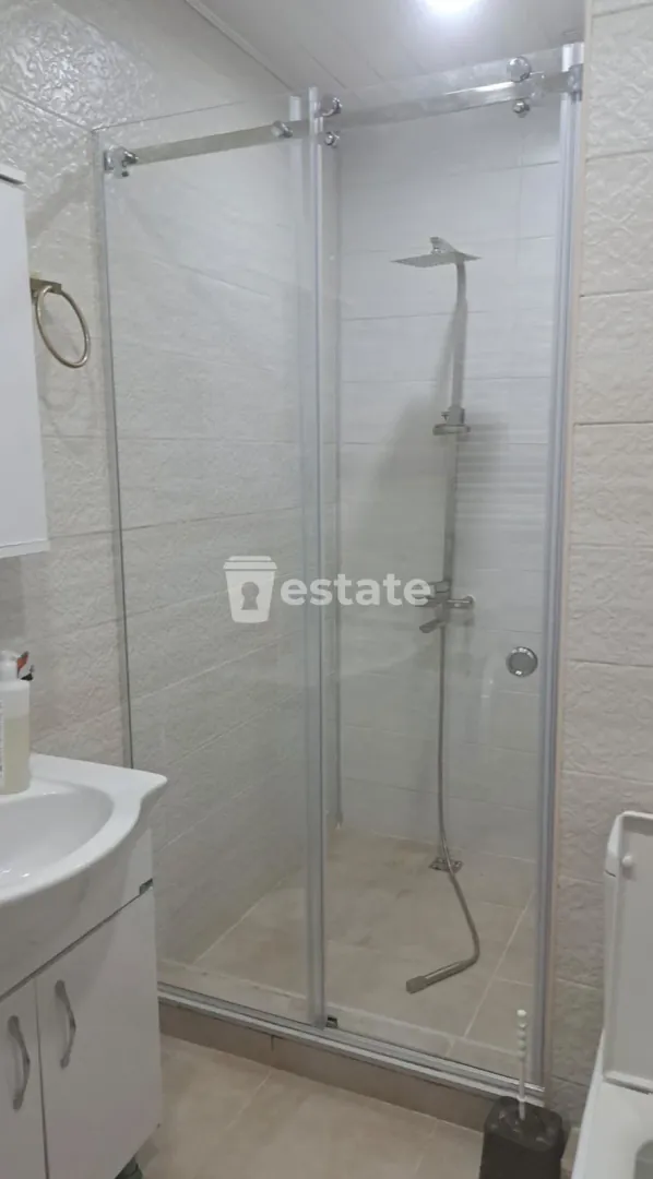 Cozy 2+1 apartment for rent in central Batumi — photo 9