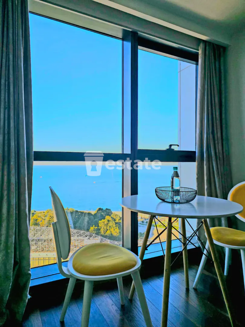 Spacious studio for rent in Porta Tower — photo 8