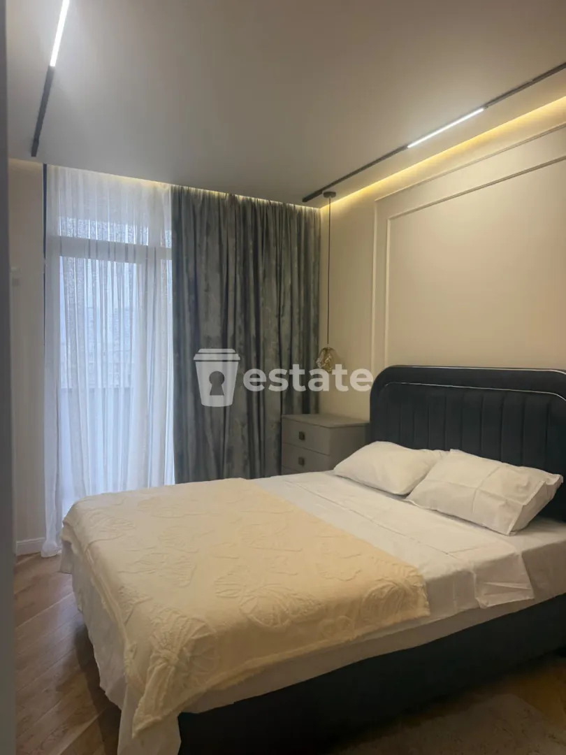 Renting a modern 1+1 apartment on Heroes Alley — photo 4
