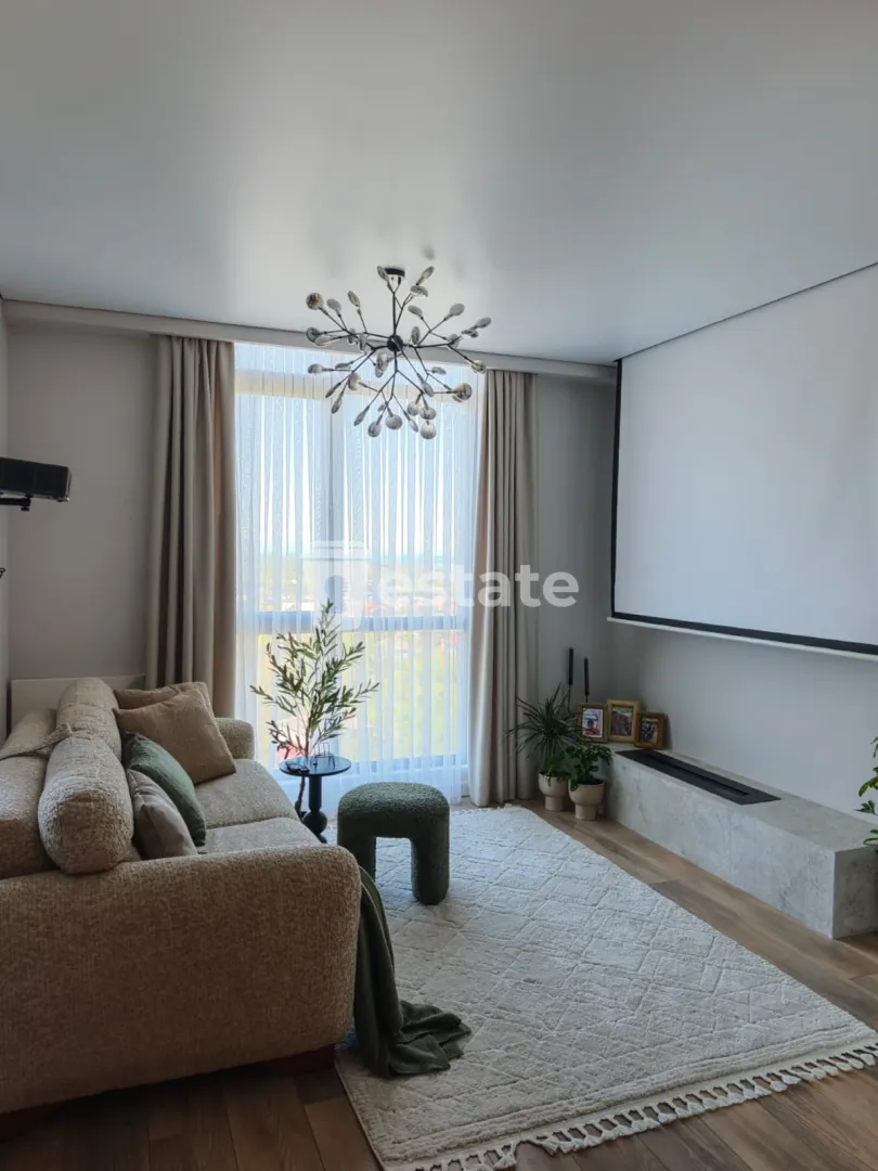 Selling stylish 2+1 near the new boulevard — photo 1