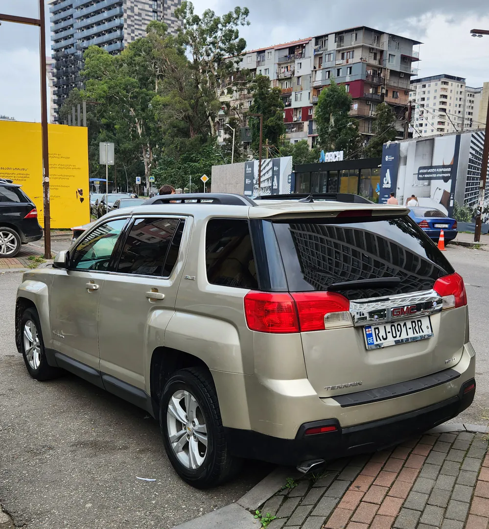 GMC Terrain SLE AWD 4×4 — photo 6