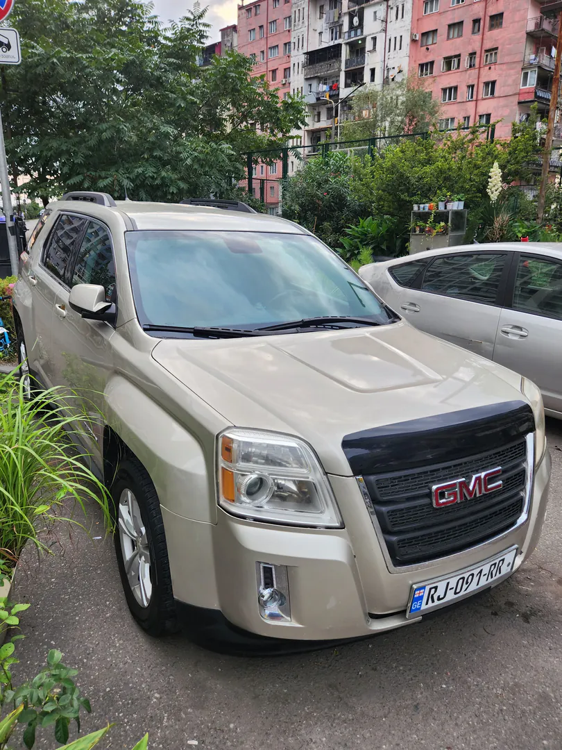 GMC Terrain SLE AWD 4×4 — photo 2