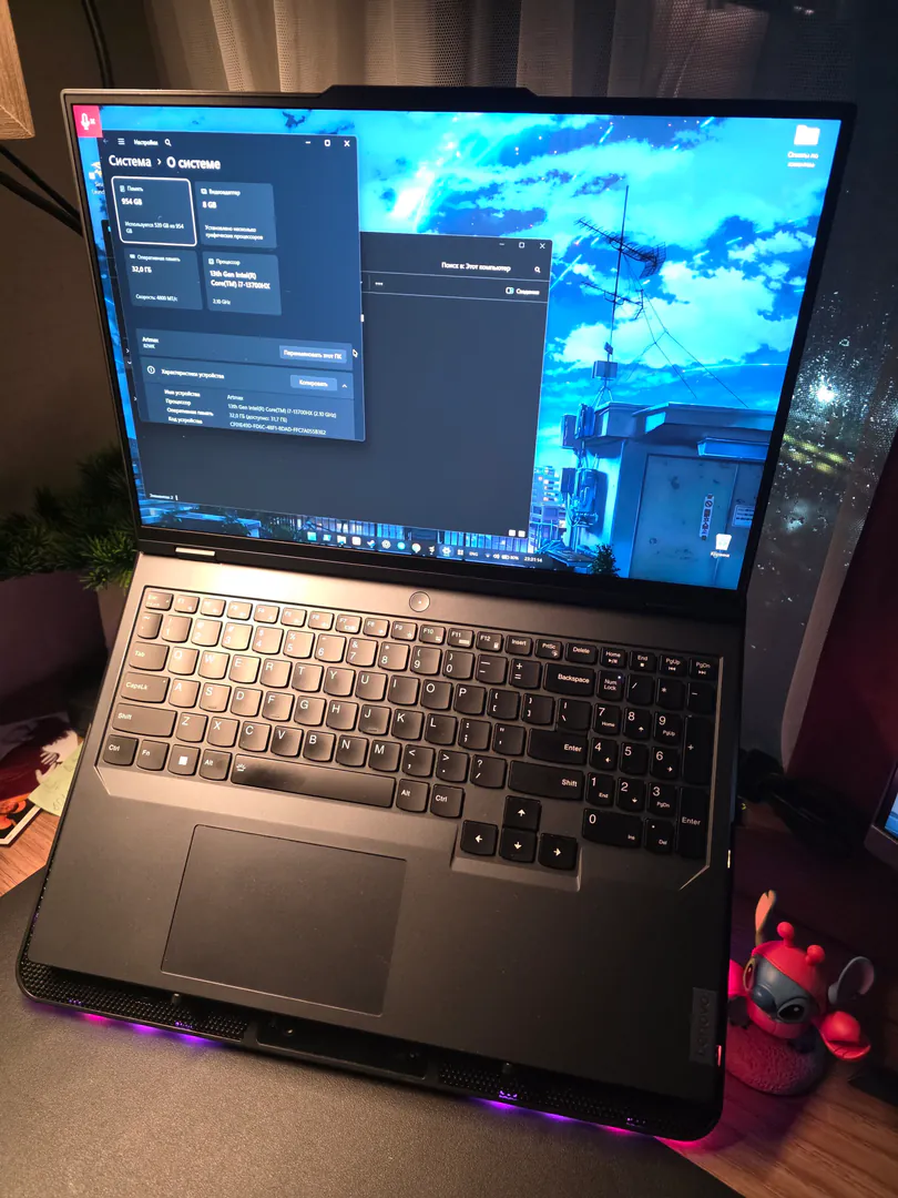 Gaming laptop LENOVO LEGION PRO 5 16IRX8 — photo 1