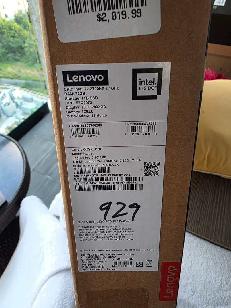 Gaming laptop LENOVO LEGION PRO 5 16IRX8 — photo 5
