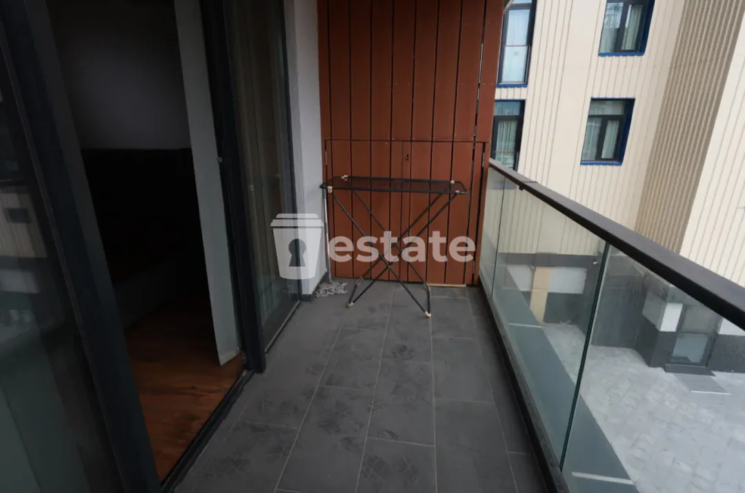 Selling a spacious studio in the Elt district — photo 9