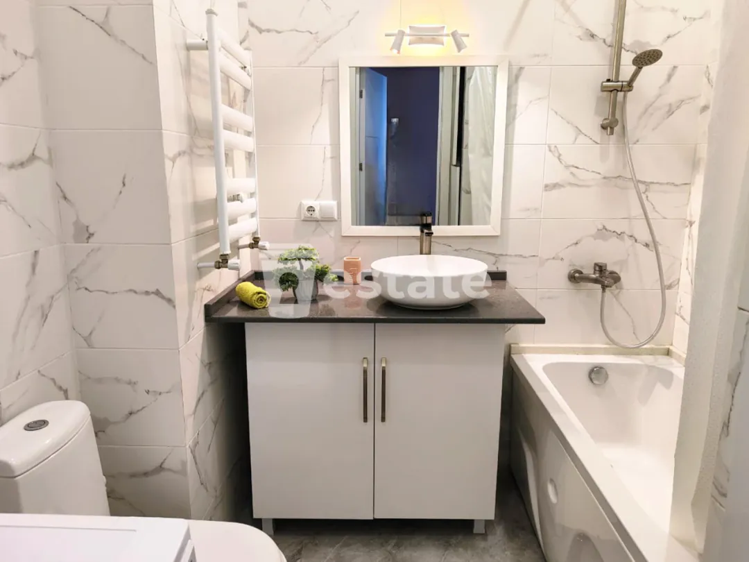 Bright 1+1 apartment for rent near the new boulevard — photo 9