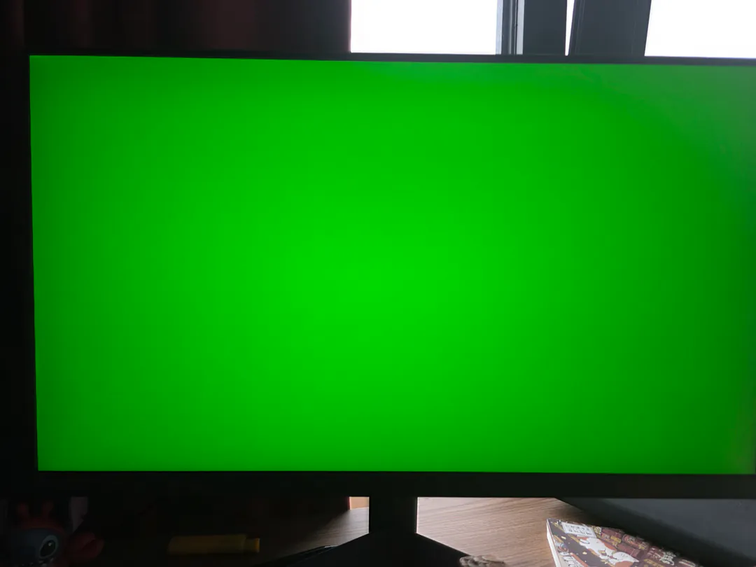LG UltraGear 24 GS50F — photo 9