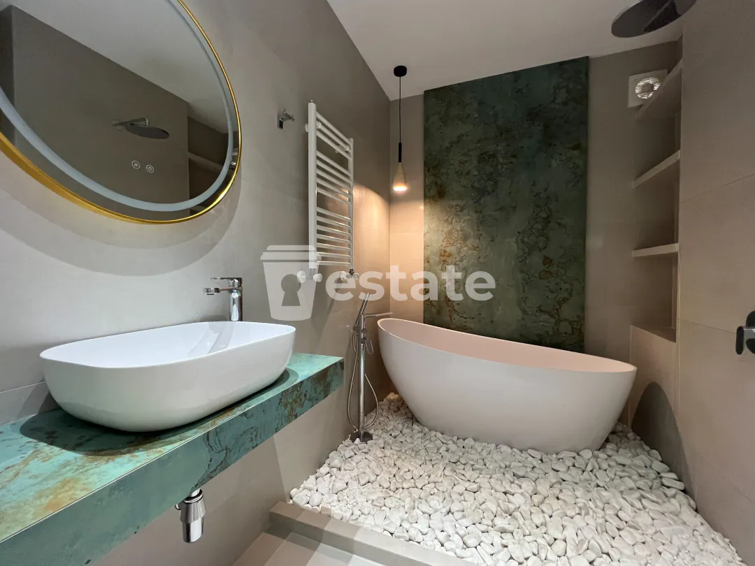 Selling a stylish 2+1 near Grand Mall — photo 8
