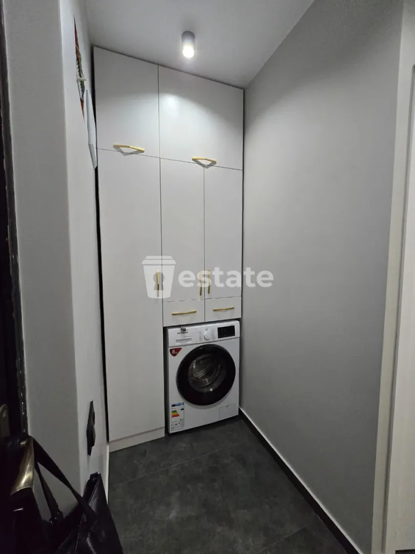 Renting out a modern 1+1 apartment on New Boulevard — photo 6