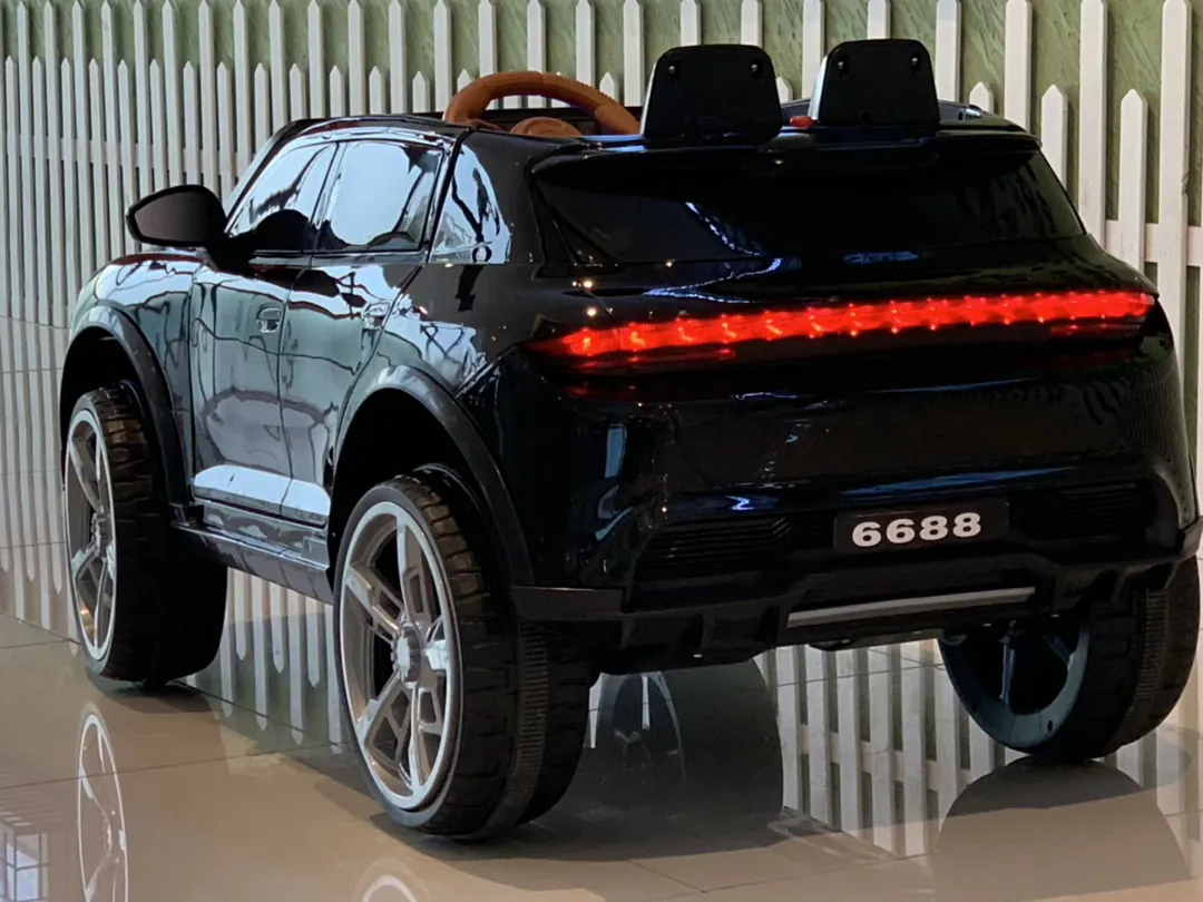 Детский электромобиль Mercedes-Benz GLC — фото 5