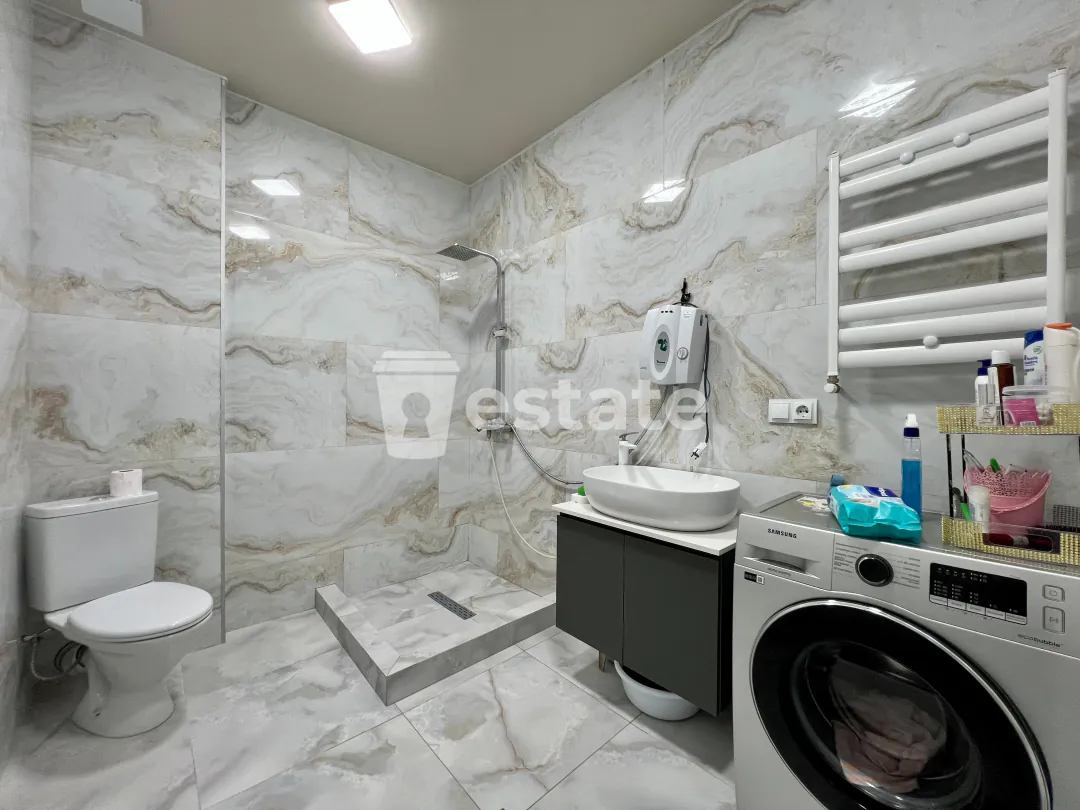 Selling a 2+1 apartment with fresh renovation near the new boulevard — photo 9
