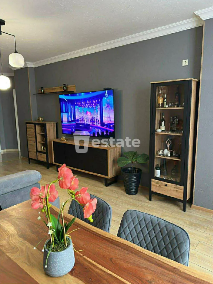 Selling a comfortable 2+1 in old Batumi — photo 2