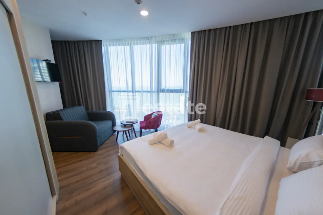 Renting out a bright 1+1 apartment on Heroes Alley — photo 3