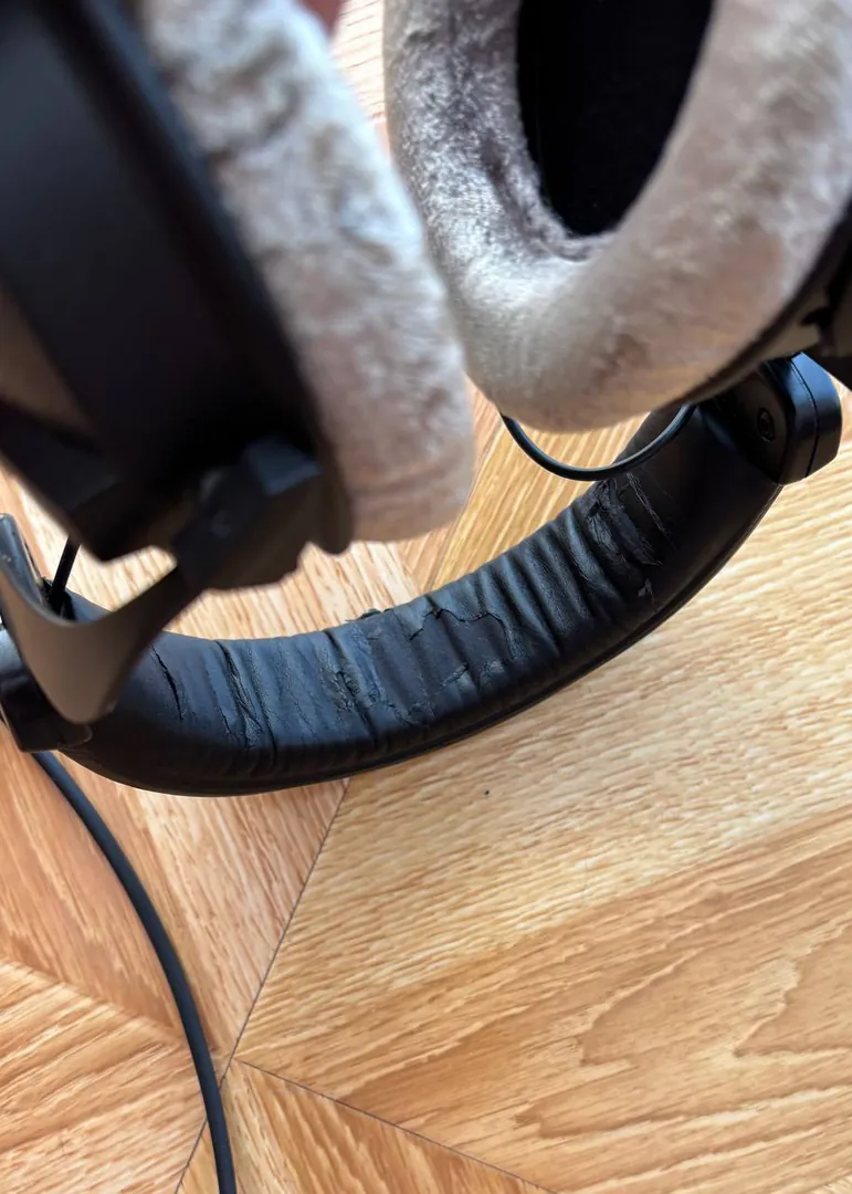Studio Monitor Headphones Beyerdynamic DT 770 PRO 80 Ohm — photo 4