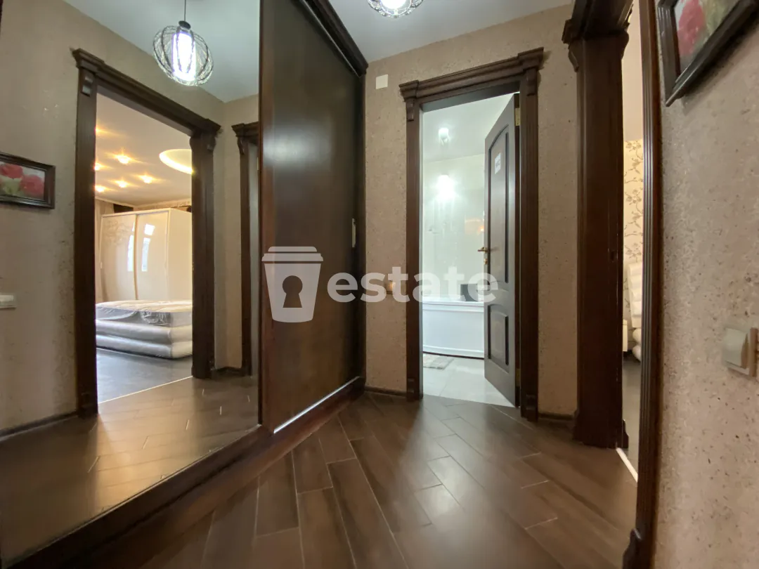 Selling spacious 2+1 apartment — photo 7