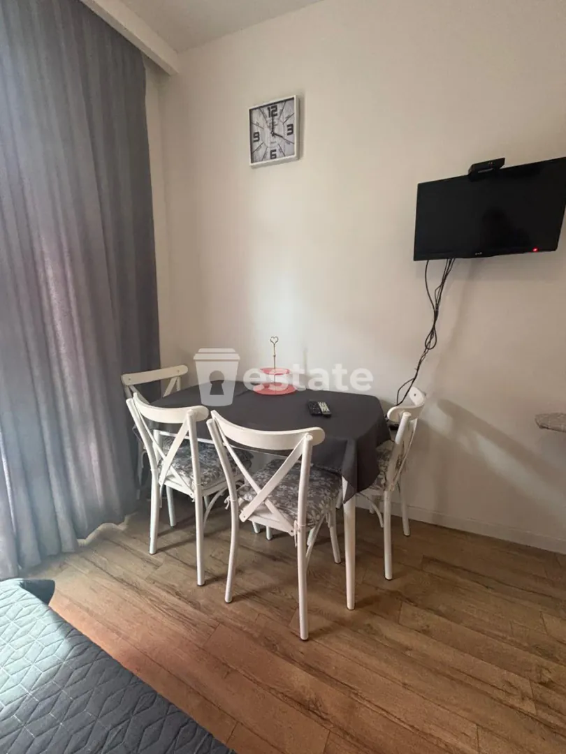 Selling a cozy studio on the new boulevard — photo 2