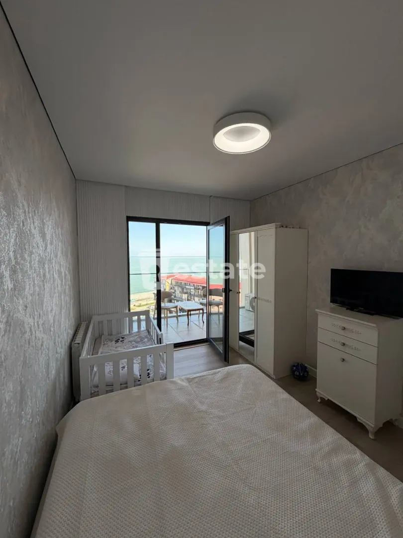 Bright 1+1 apartment for sale near Grand Mall — photo 4