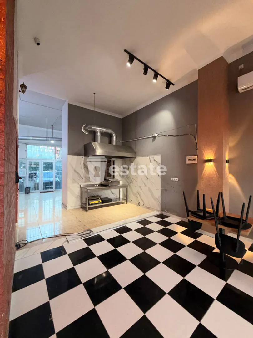 For rent: Spacious commercial premises (food service) — photo 4