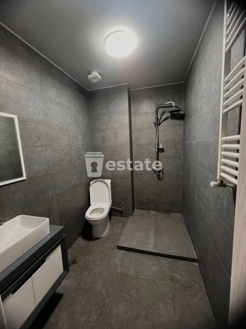 Selling spacious 2+1 apartment near Agrohub — photo 8