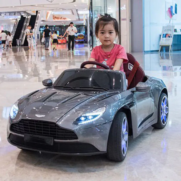 ASTON MARTIN DB11 on rubber tires / leather interior — photo 7