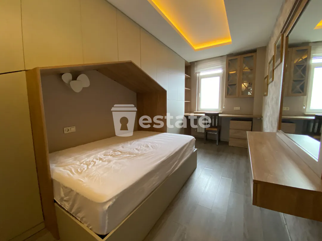 Selling spacious 2+1 apartment — photo 6