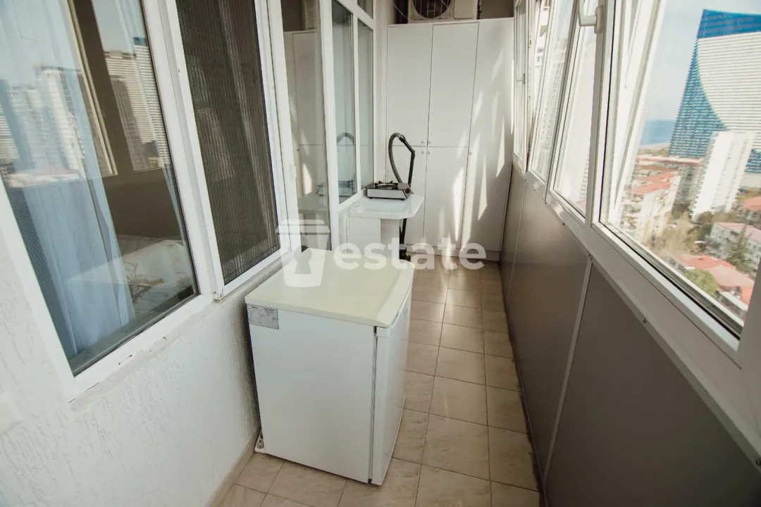 Selling a comfortable 1+1 apartment near Grand Mall — photo 9